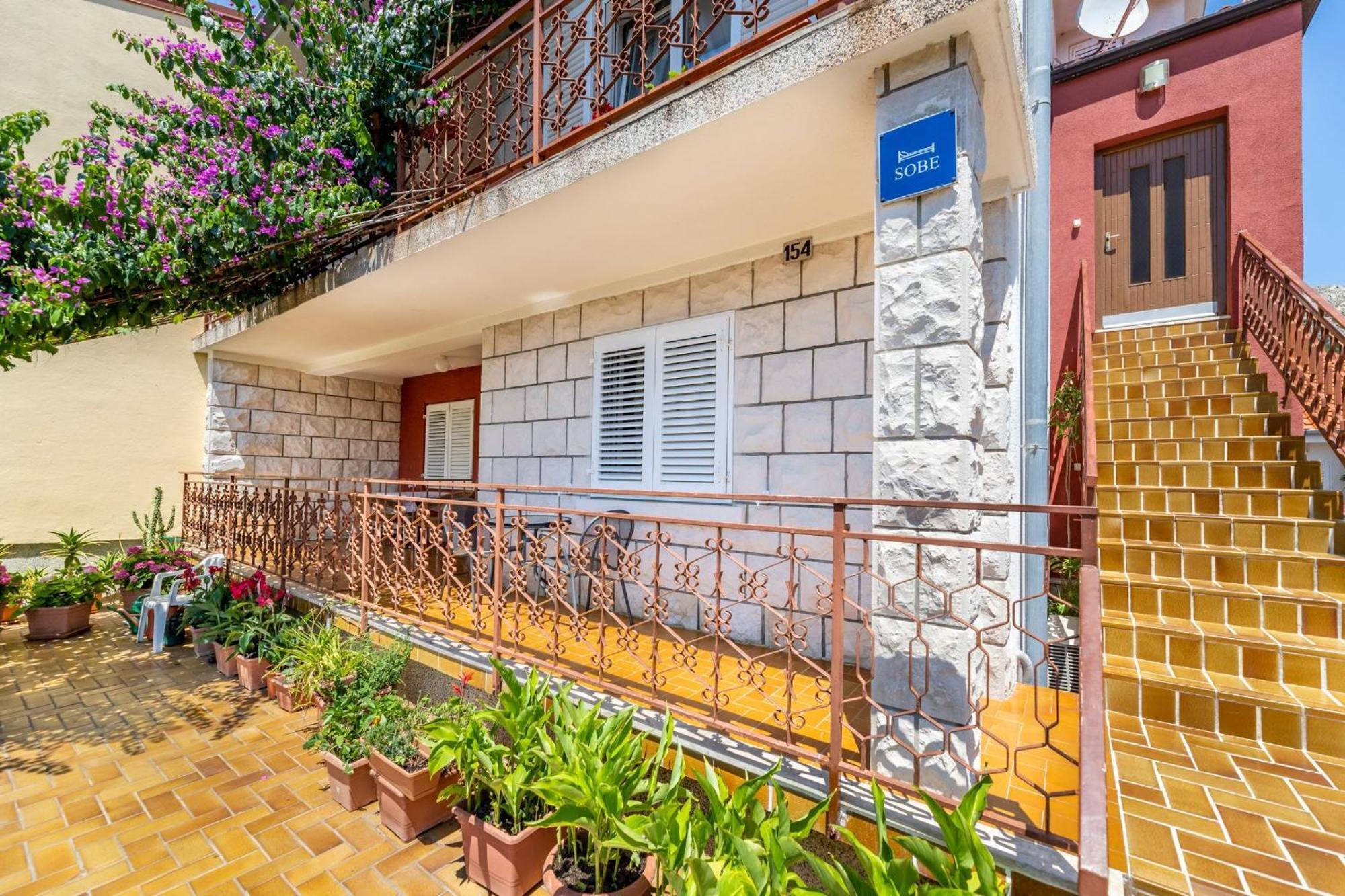 Rooms Sale Marija Baška Exterior foto