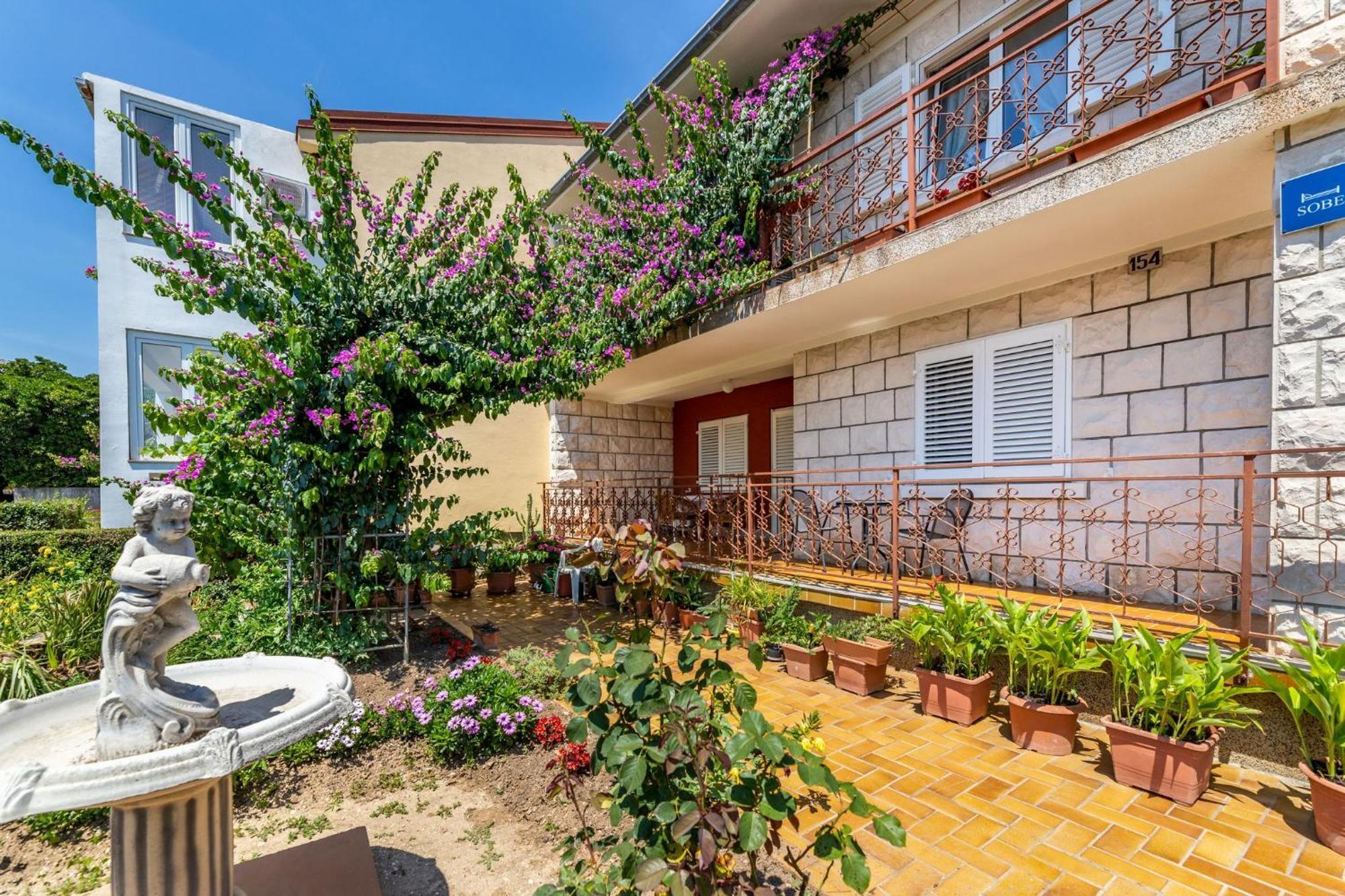 Rooms Sale Marija Baška Exterior foto
